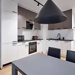 Janickiego Homely Apartamento