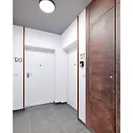 Janickiego Homely Apartamento